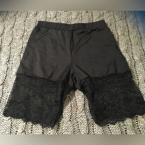 Saint Genies/ size 8/